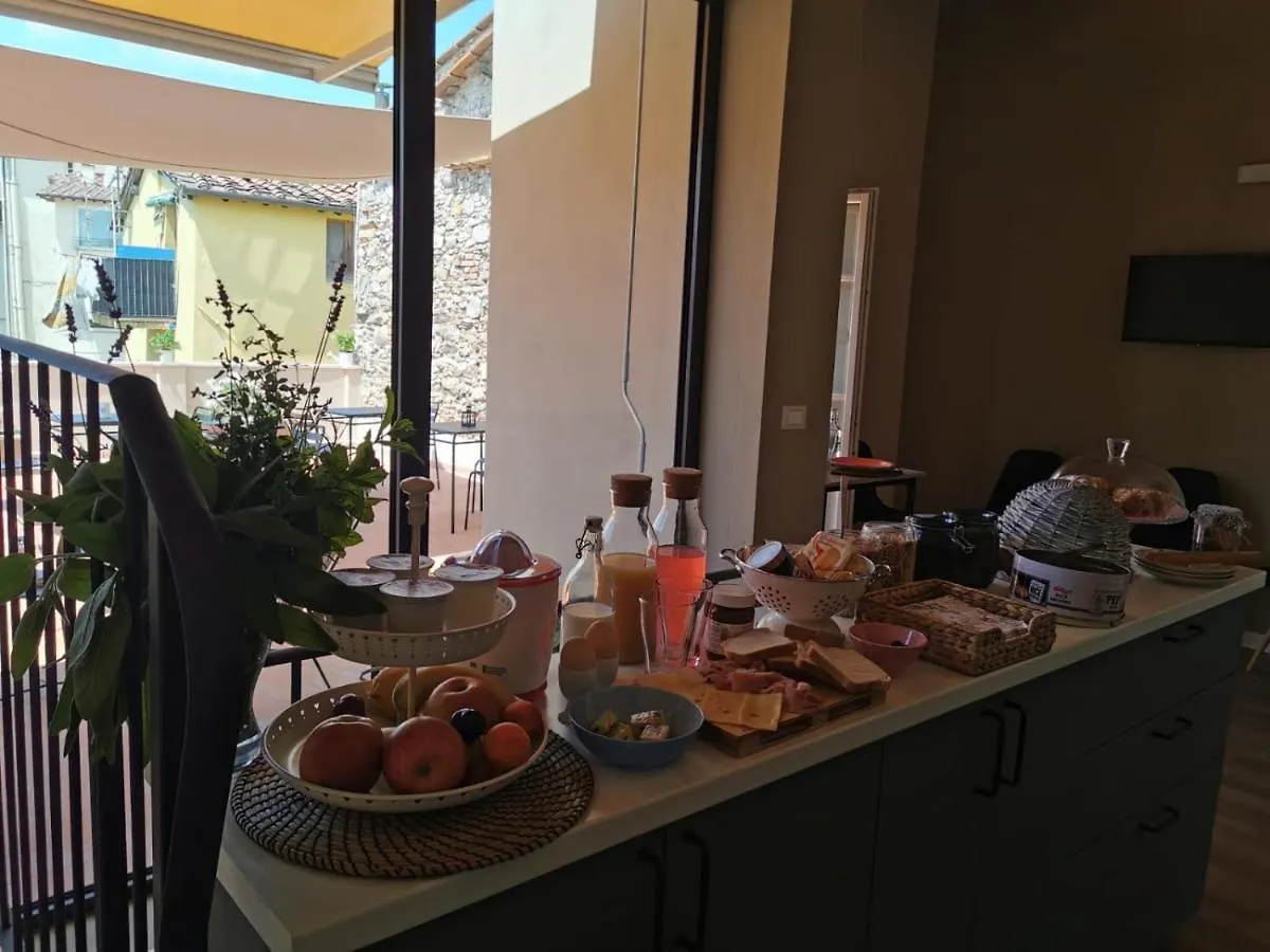 L'Iris B&B In Terrazza Lucca 0*,  Italy